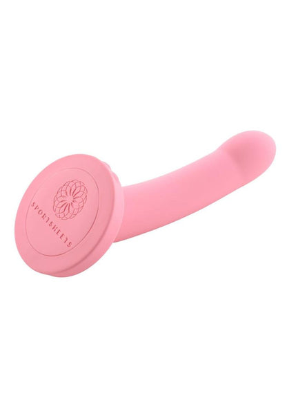 Daze Silicone Curved Dildo with Suction Cup