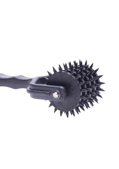 Master Series Spiked 5 Row Pinwheel