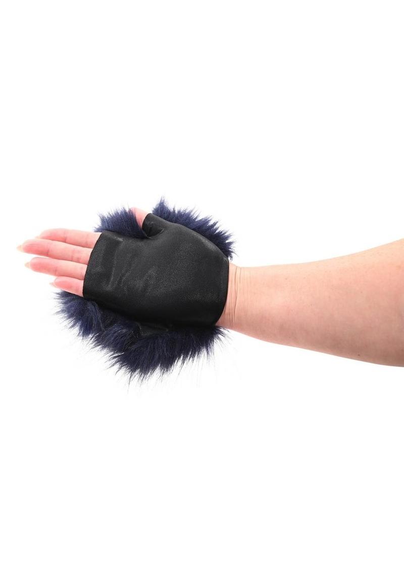 Sex and Mischief Cougar Spiked Sensory Glove